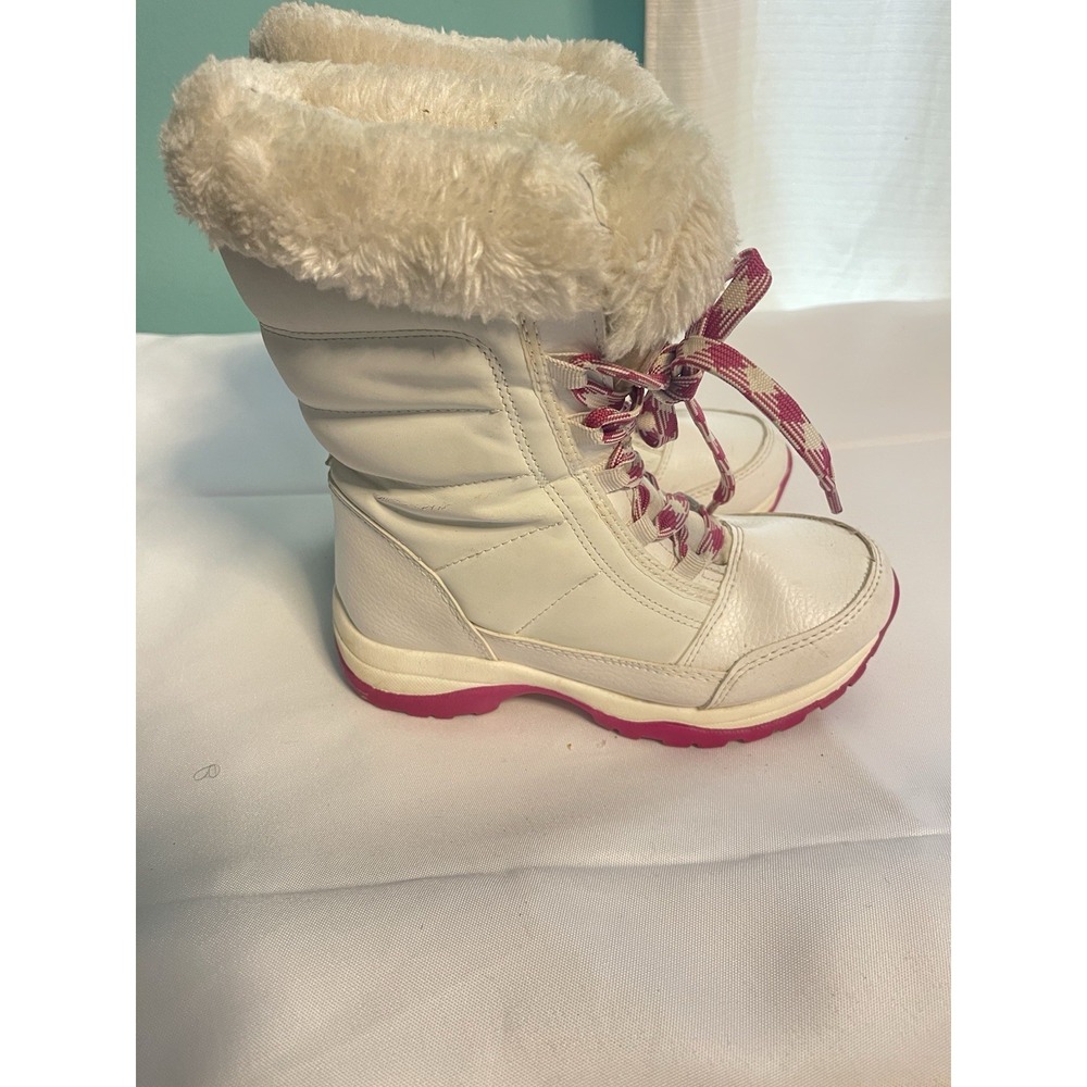 Quest Winter White Thinilate boots Kids Size 3‎ Bin3
